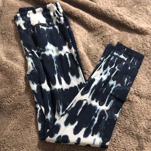 LuLaRoe Blue Tie Dye Leggings